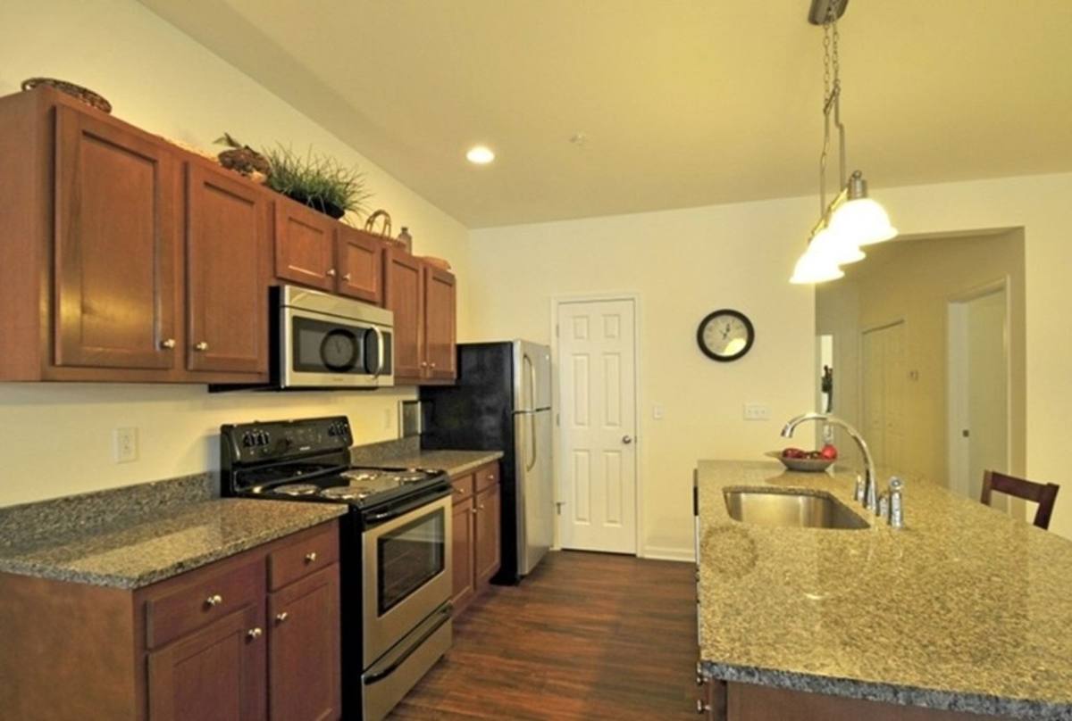 Apartment for rent at 1035 US-Route 9W, Selkirk, NY 12158