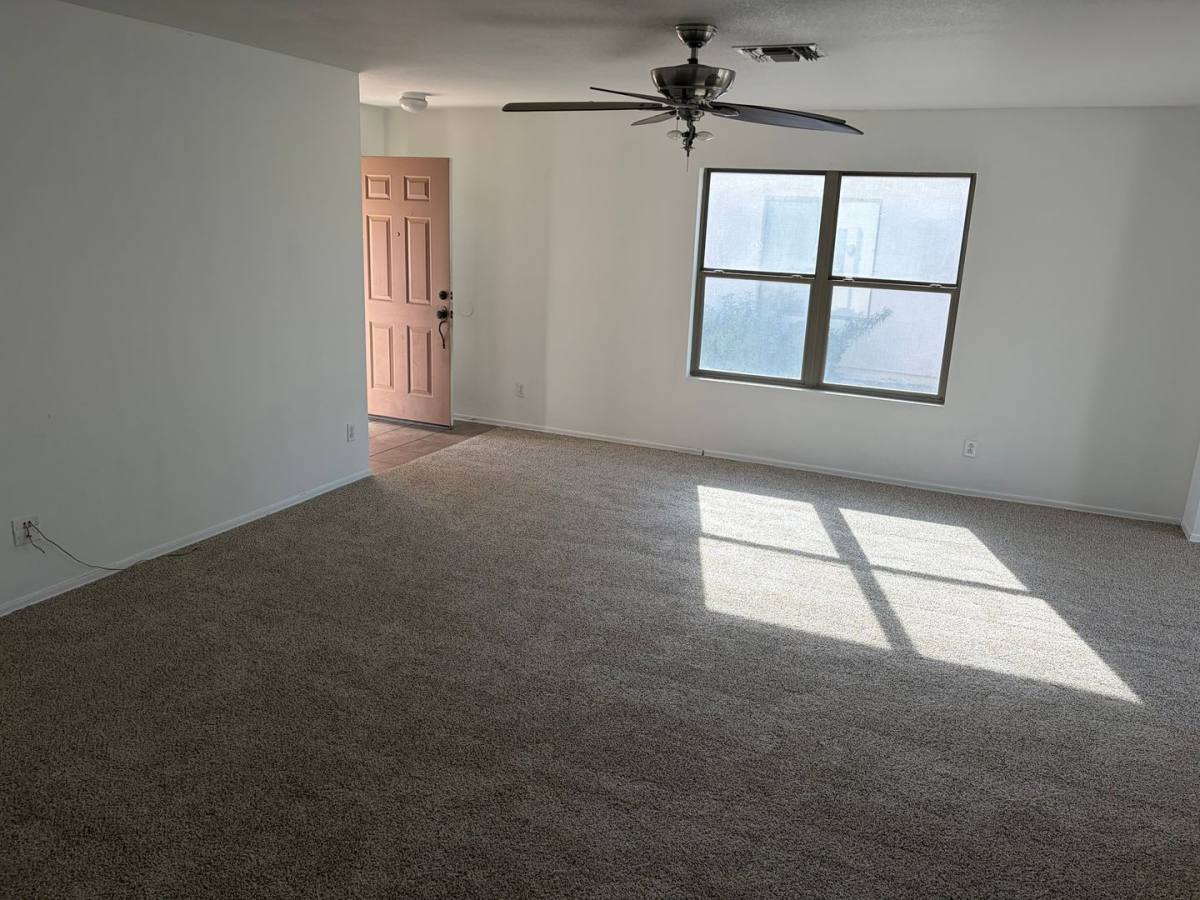 House for rent at 13342 W Canyon Creek Dr, Surprise, AZ 85374