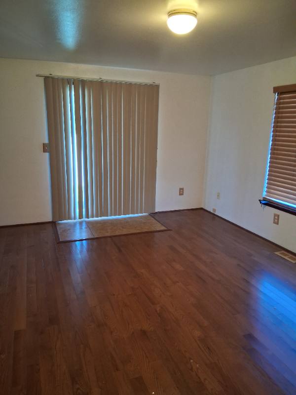 Apartment for rent at 1345 Beach Ave #B, Marysville, WA 98270