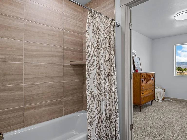 Townhouse for rent at 2786 Caspian Way #B, Grand Junction, CO 81503