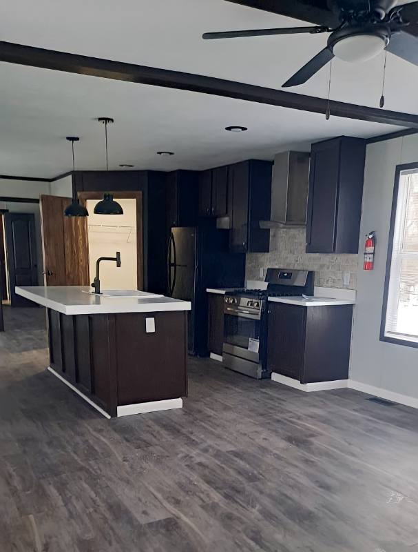 House for rent at 100 Deerwood Park, Centralia, IL 62801