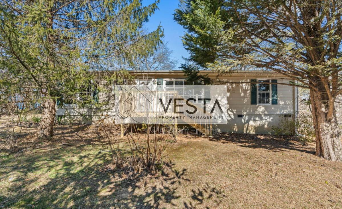 House for rent at 442 Wickins Dr, Hendersonville, NC 28791