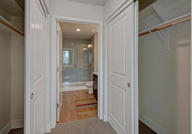 Apartment for rent at 330 E Roosevelt St, Phoenix, AZ 85004