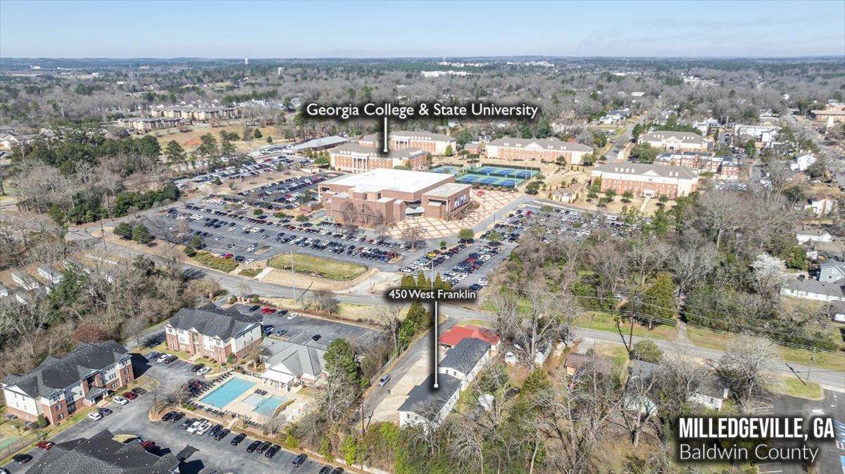 Apartment for rent at 450 W Franklin St, Milledgeville, GA 31061