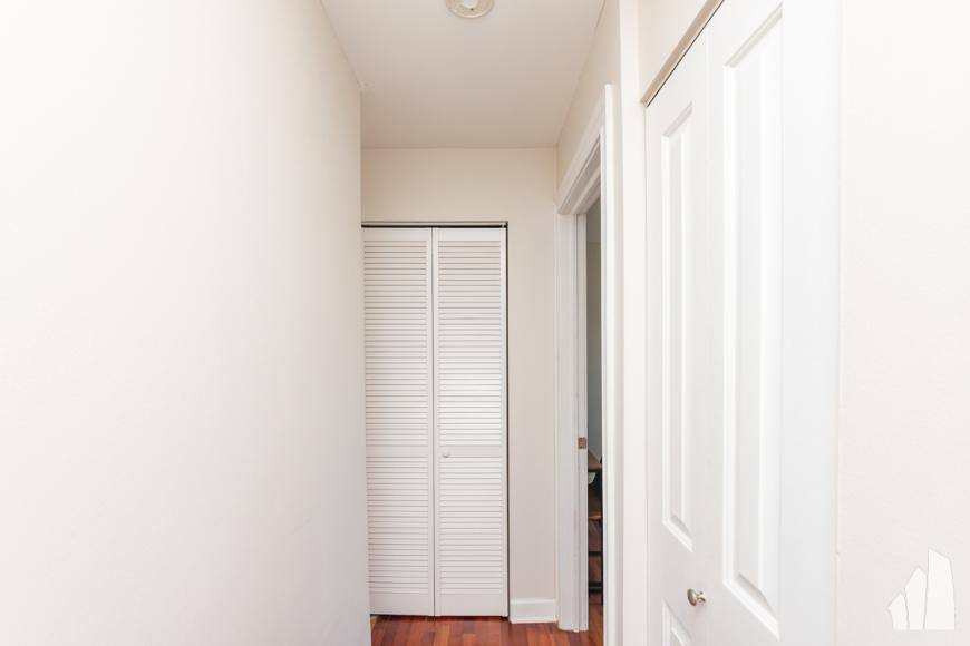 Apartment for rent at 3900 N Pine Grove Ave, Chicago, IL 60613