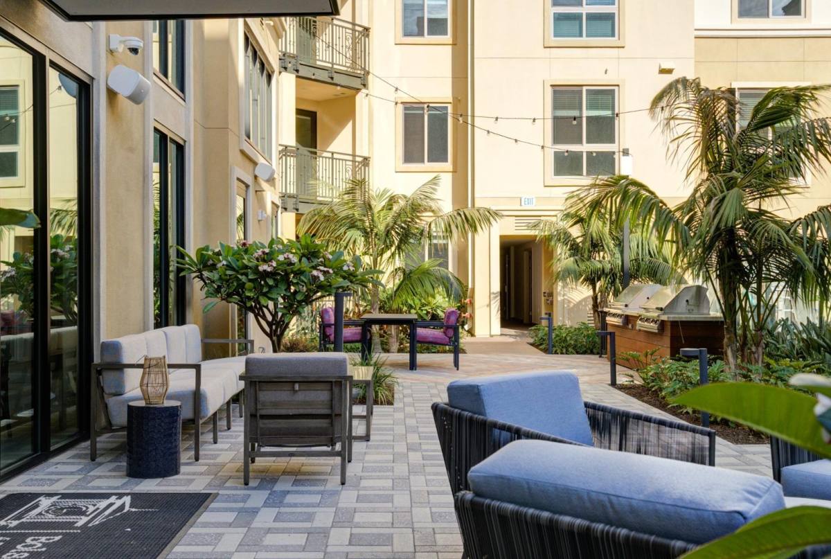 Apartment for rent at Bolsa Row, 15100 Brookhurst St #327, Westminster, CA 92683