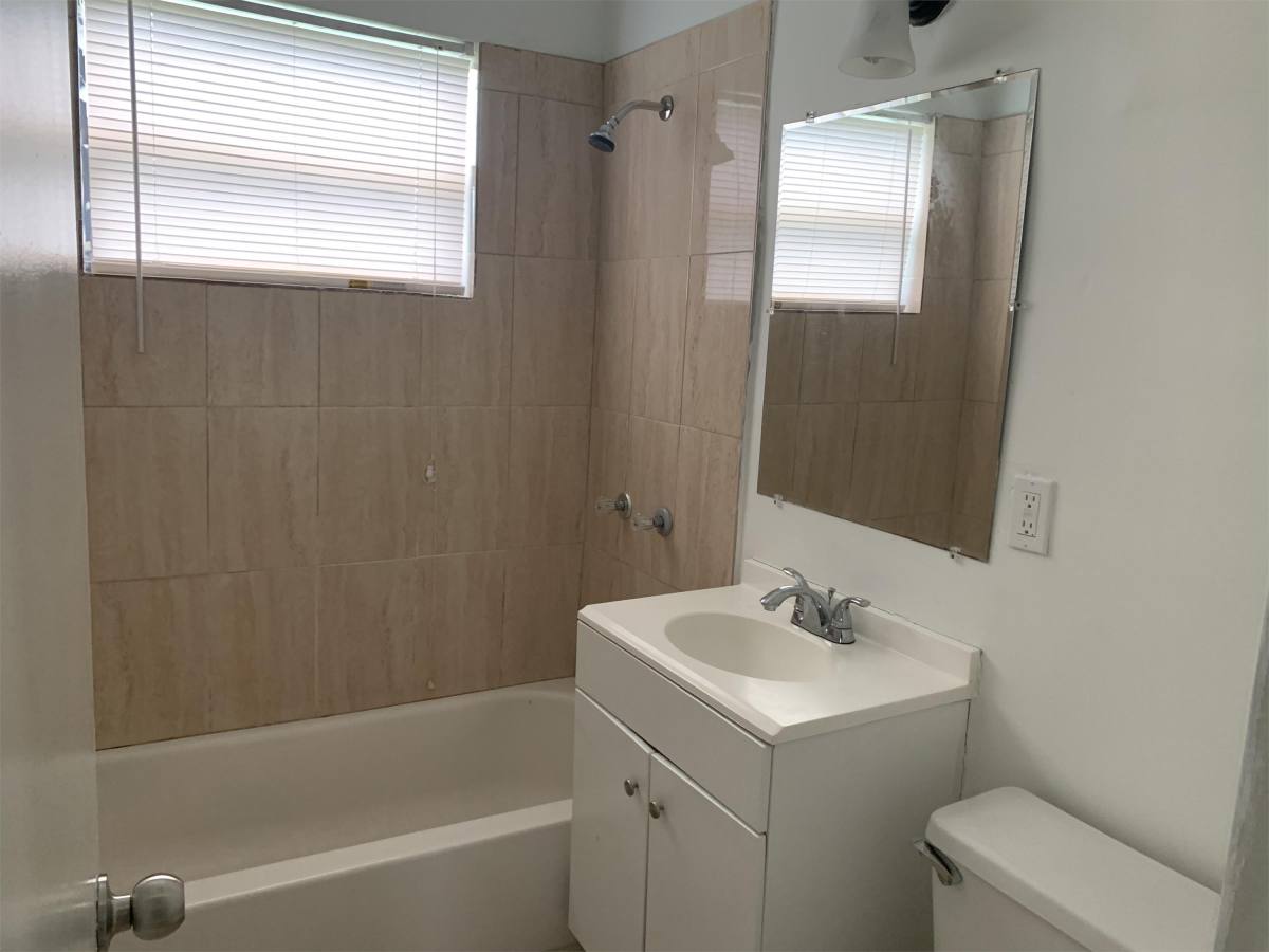 House for rent at 3451 NW 6 St, Fort Lauderdale, FL 33311