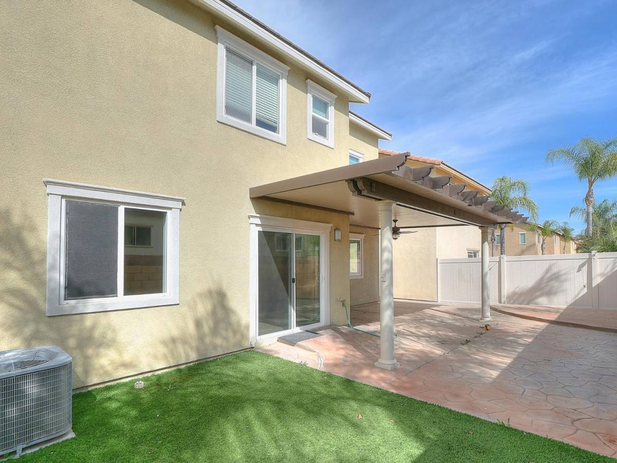 Townhouse for rent at 34212 Woodmont #1, Lake Elsinore, CA 92532