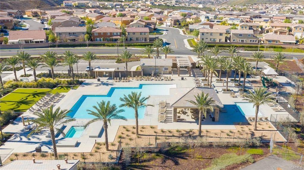 Townhouse for rent at 34212 Woodmont #1, Lake Elsinore, CA 92532