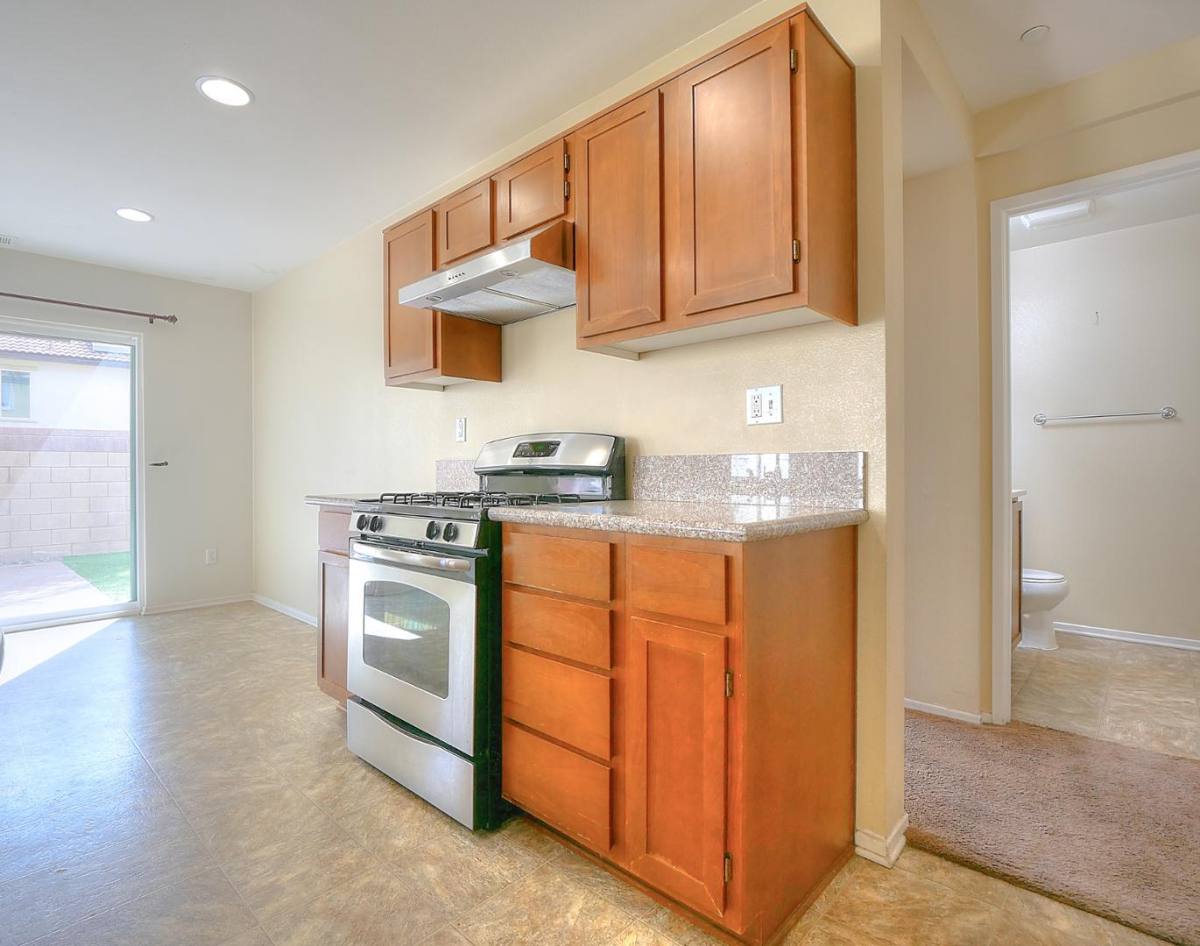 Townhouse for rent at 34212 Woodmont #1, Lake Elsinore, CA 92532