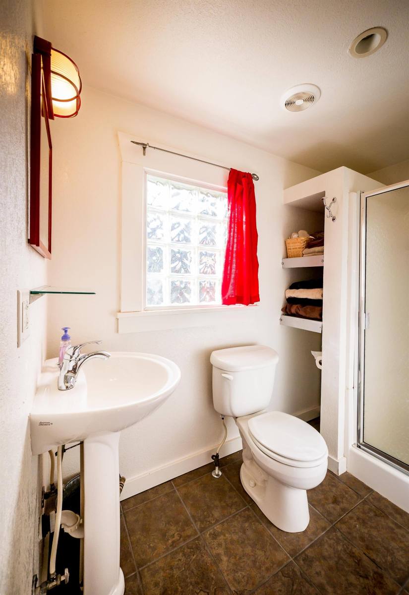 Apartment for rent at 4243 Hooker St #CARRIAGE, Denver, CO 80211