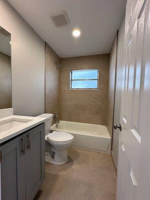 Apartment for rent at 3517 Windsor Ave, West Palm Beach, FL 33407