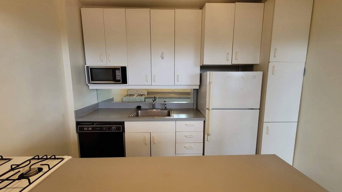 Apartment for rent at 1301 N Harrison St, Wilmington, DE 19806