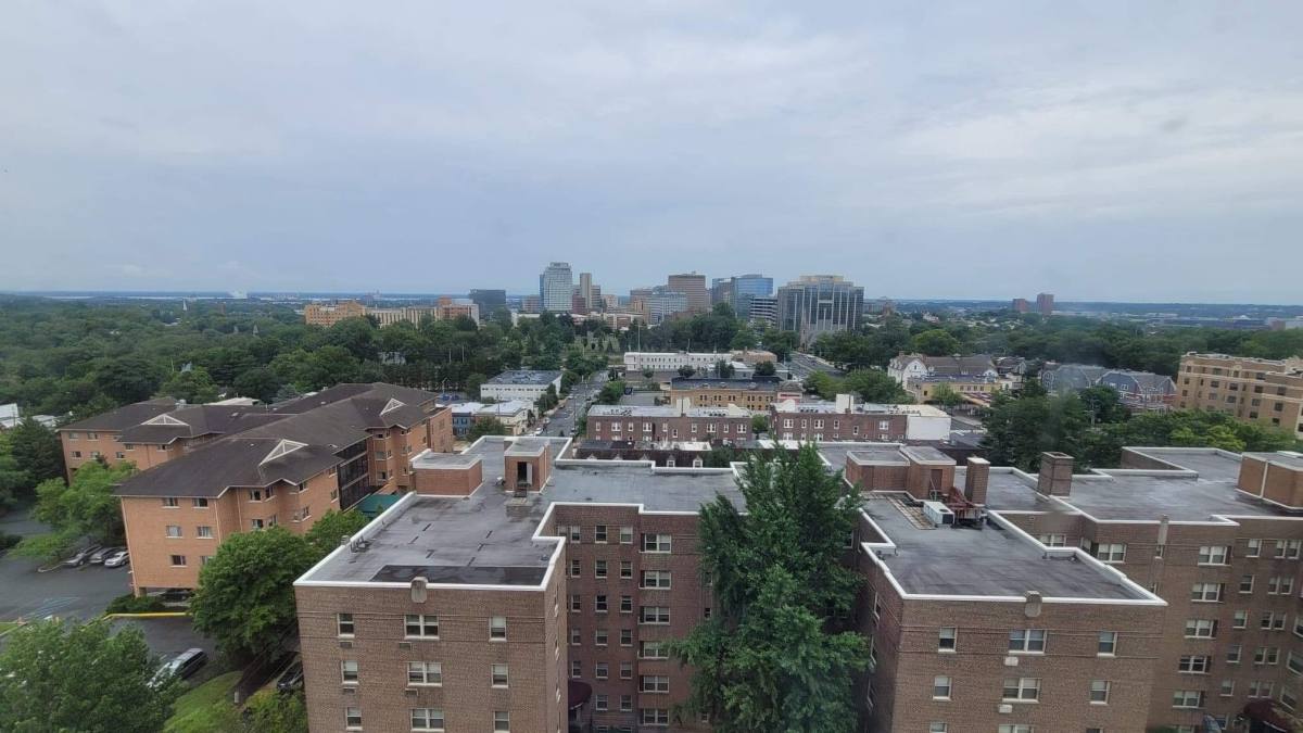 Apartment for rent at 1301 N Harrison St, Wilmington, DE 19806