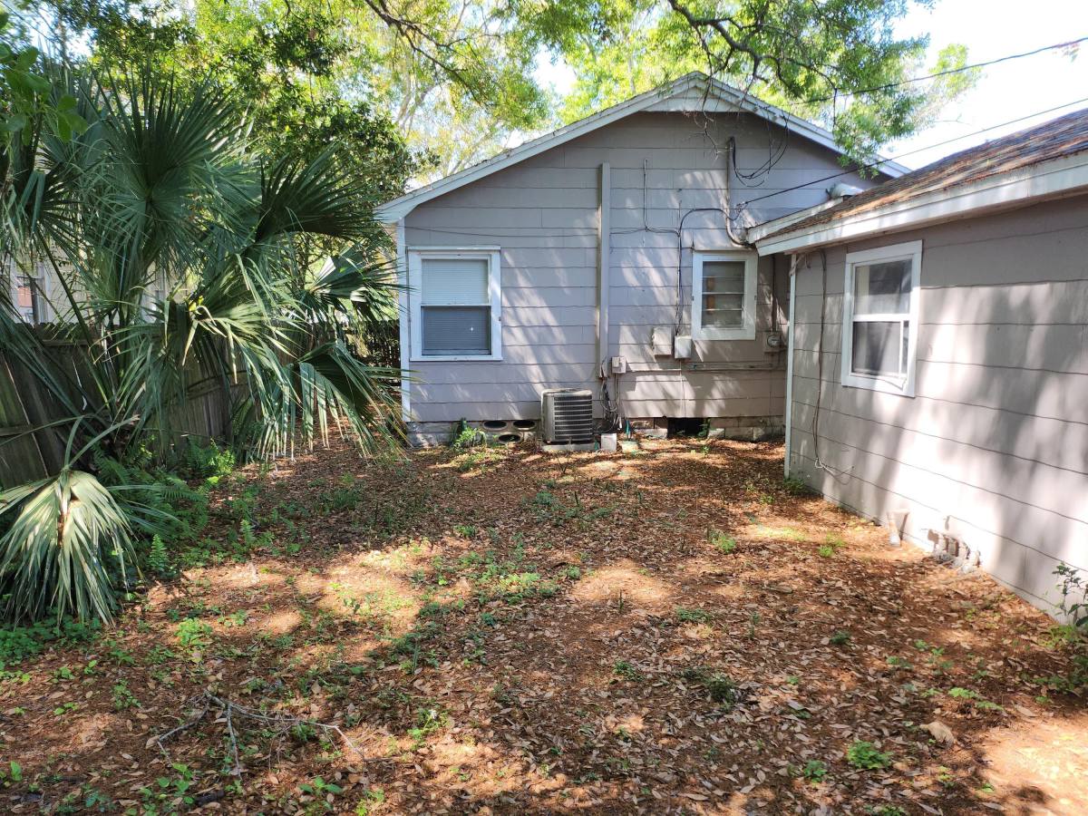 House for rent at Melrose, 955 28th St N, Saint Petersburg, FL 33713