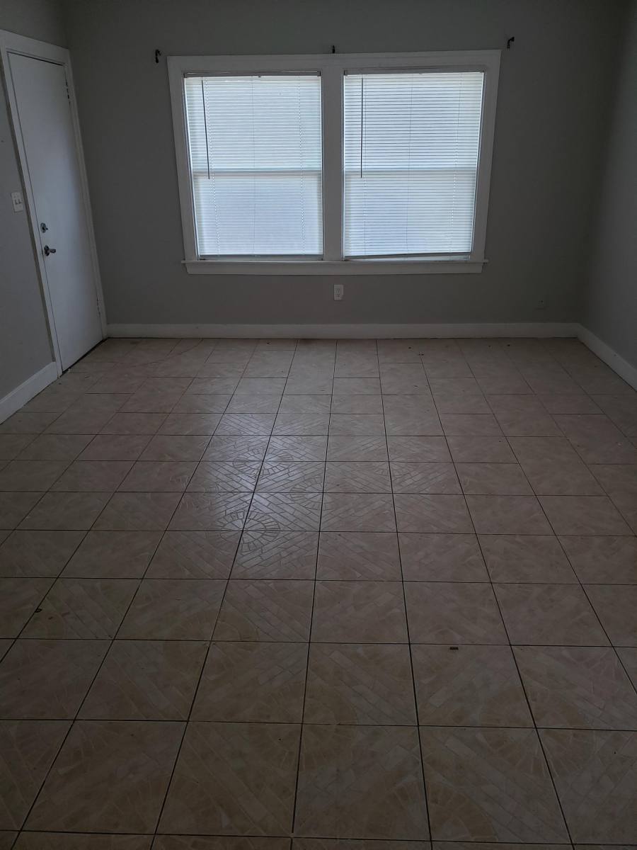 House for rent at Melrose, 955 28th St N, Saint Petersburg, FL 33713