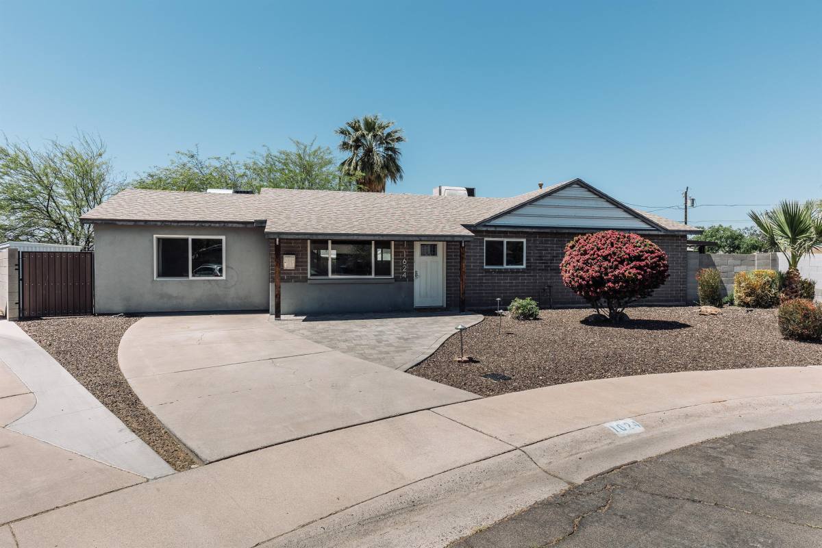 House for rent at 1624 S Parkside Dr, Tempe, AZ 85281