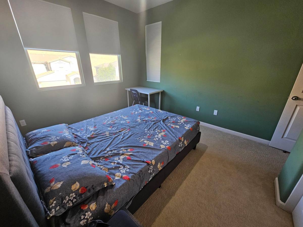 House for rent at Vista Del Mar, 2637 Tomales Bay Dr, Pittsburg, CA 94565