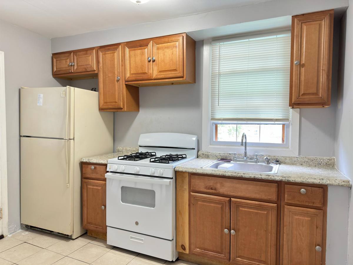 House for rent at 6919 Guliford, Upper Darby, PA 19082