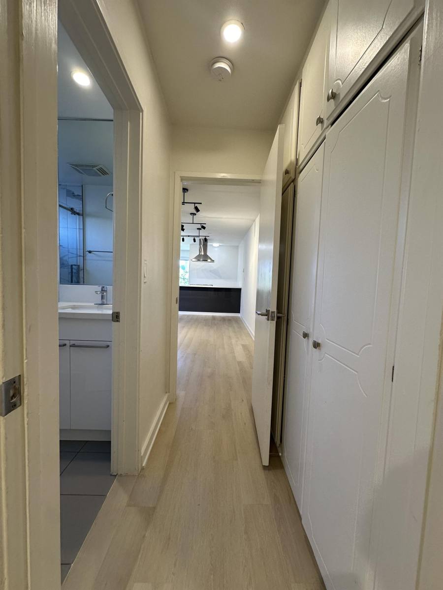 Apartment for rent at La Bella Fontana, 8223 Blackburn Ave #202, Los Angeles, CA 90048