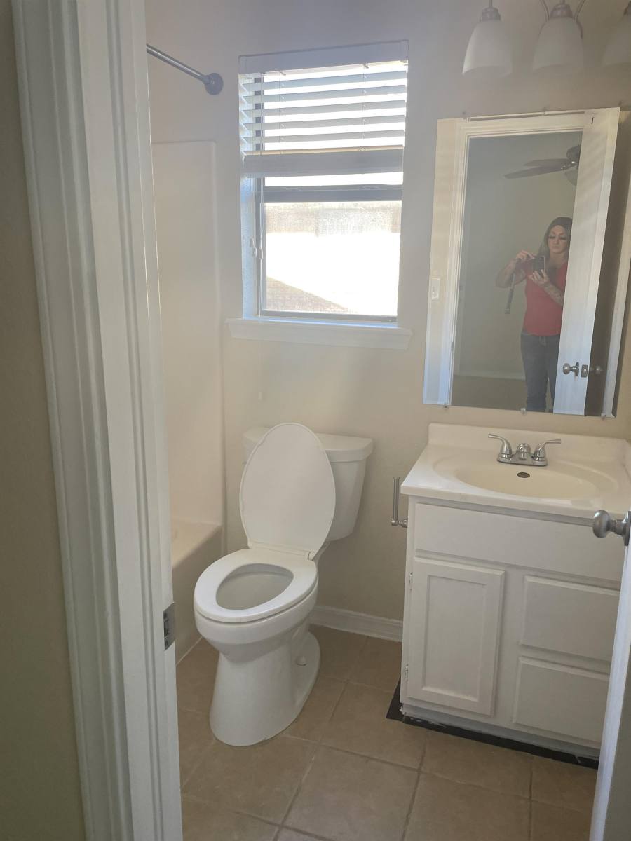 Apartment for rent at Summerfield Estates, 5313 Langford Lane, Wichita Falls, TX 76310