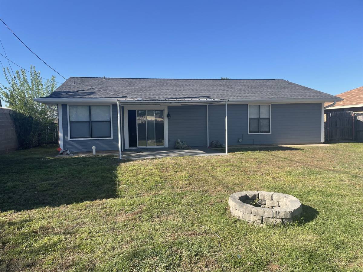 Apartment for rent at Summerfield Estates, 5313 Langford Lane, Wichita Falls, TX 76310