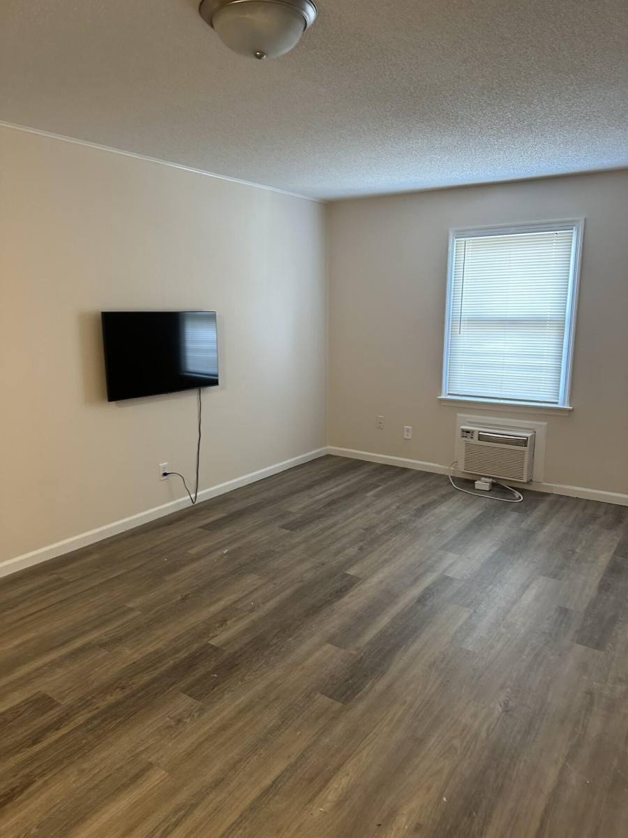 Apartment for rent at 1507 E Washington St #B13, Urbana, IL 61802