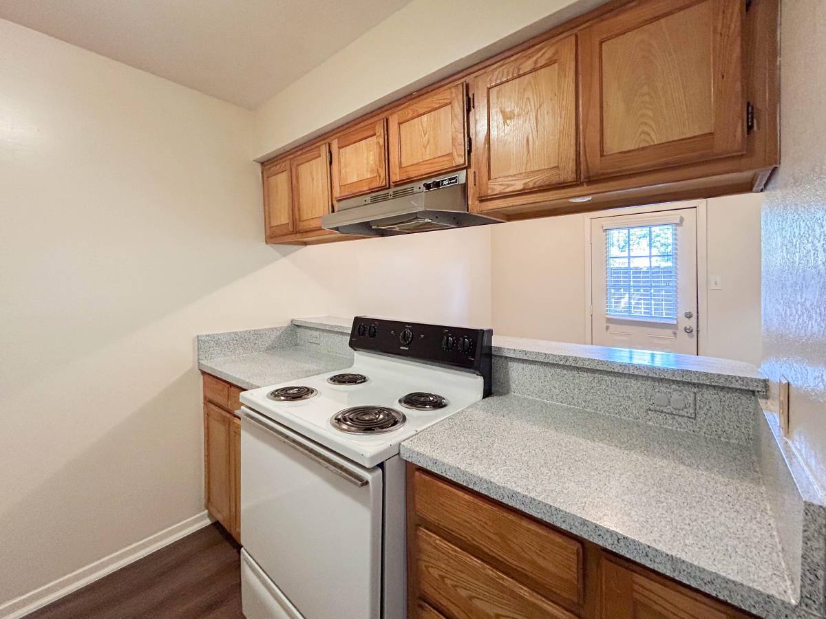 Townhouse for rent at 100 Ave D #6, Denton, TX 76201