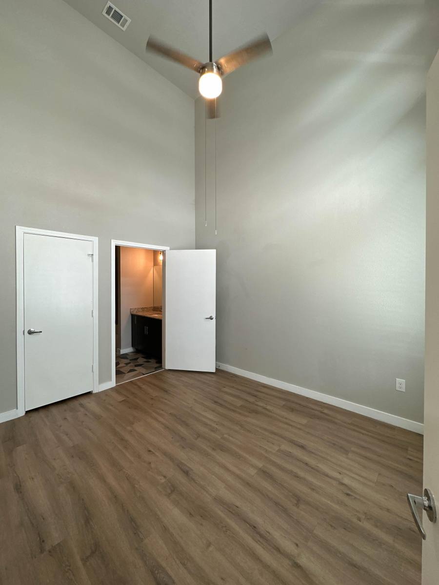 Apartment for rent at 2030 W Hickory St #B2, Denton, TX 76201