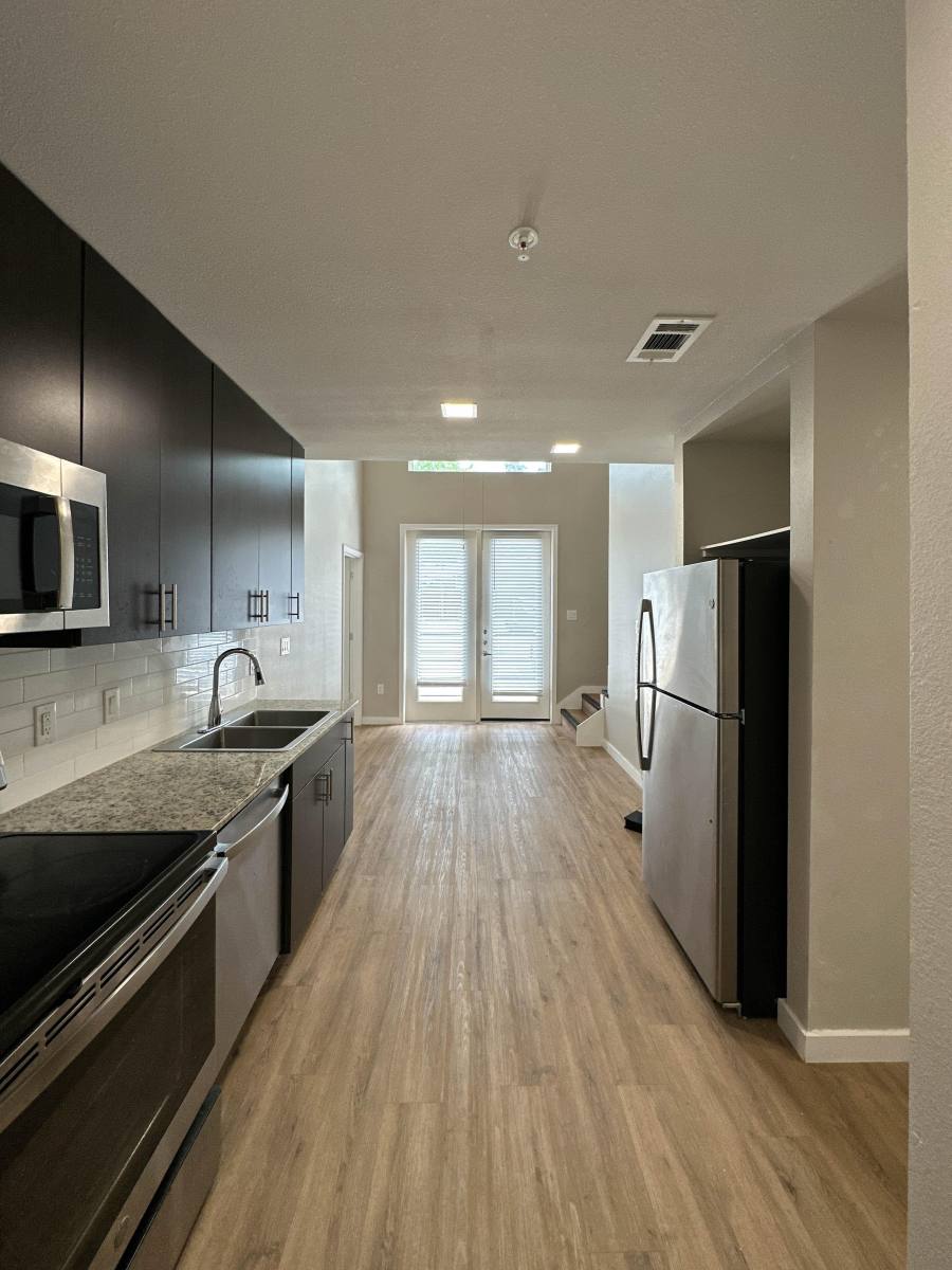 Apartment for rent at 2030 W Hickory St #B2, Denton, TX 76201