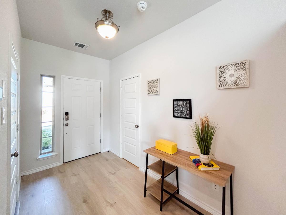 House for rent at 414 Mockingbird Lane, Denton, TX 76209