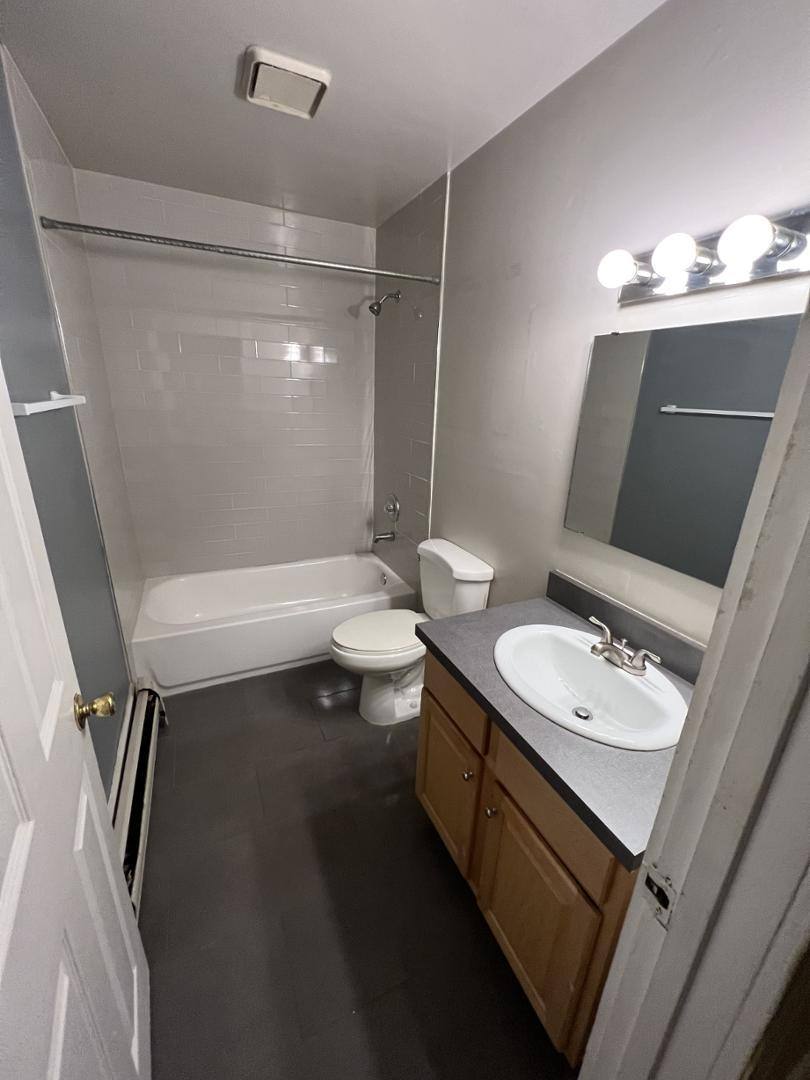 Apartment for rent at 1324 Chapel St #1, Cincinnati, OH 45206