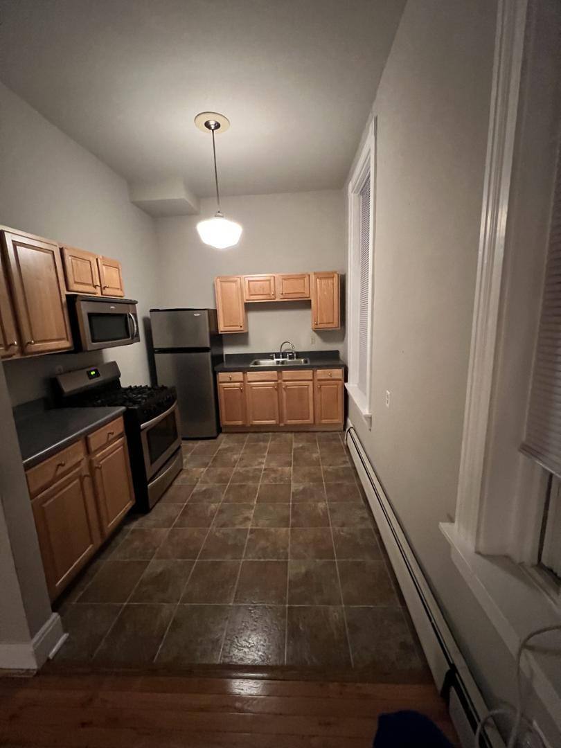 Apartment for rent at 1324 Chapel St #1, Cincinnati, OH 45206