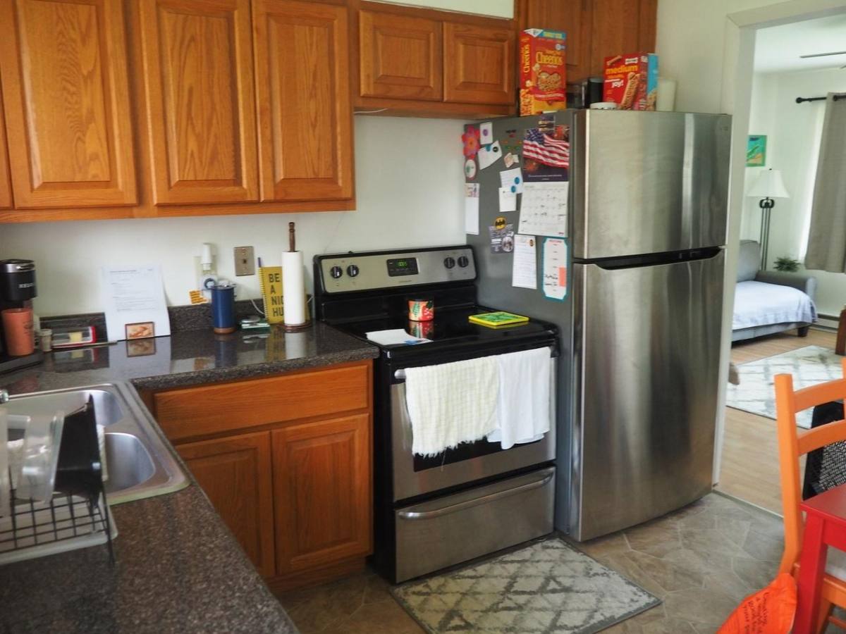 Apartment for rent at 14549 S Archer Ave #1, Lockport, IL 60441