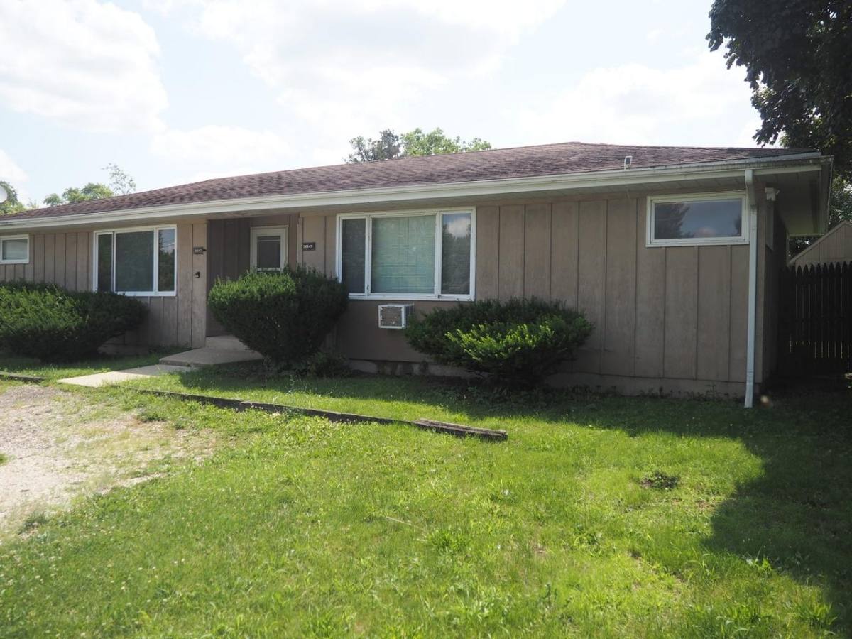 Apartment for rent at 14549 S Archer Ave #1, Lockport, IL 60441