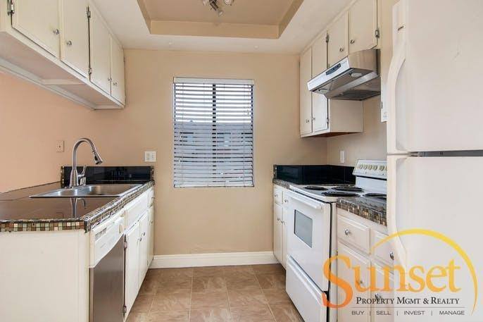 Apartment for rent at 1672 Emerald St #9, San Diego, CA 92109