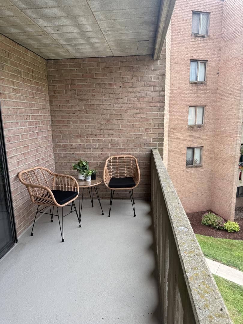 Apartment for rent at Wellington Square, 3910-3950 Old William Penn Highway, Pittsburgh, PA 15235