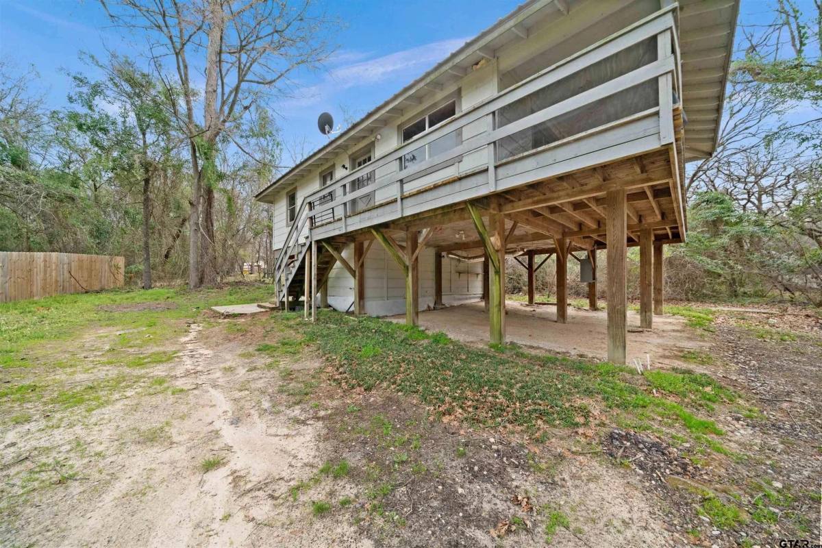 House for rent at Hide a Way Bay, 20973 Lakeview Dr, Flint, TX 75762