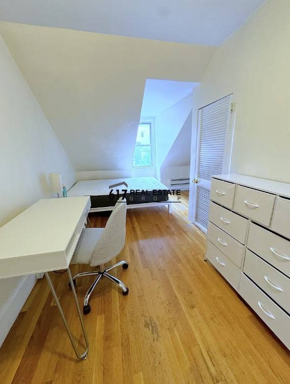 Apartment for rent at 216 Freeman St #2, Brookline, MA 02446