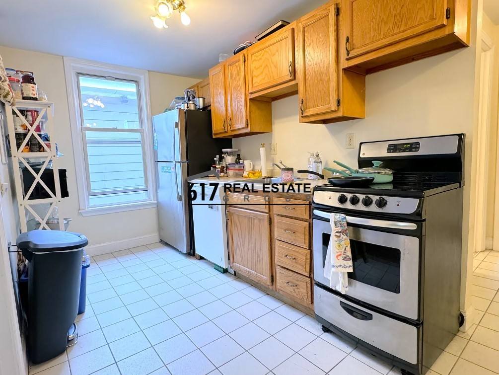 Apartment for rent at 216 Freeman St #2, Brookline, MA 02446