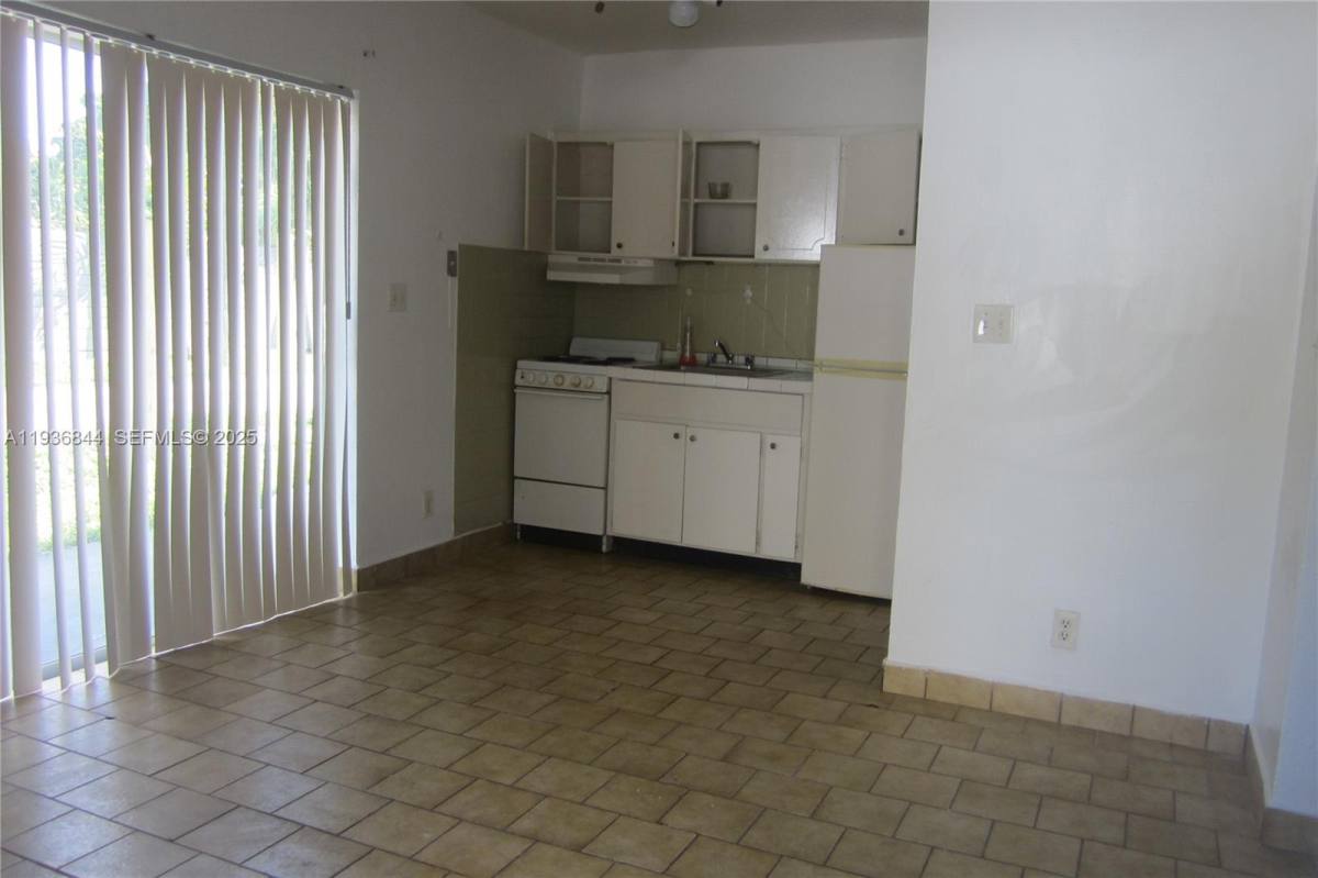 Apartment for rent at 2019 Fletcher St #1-6, Hollywood, FL 33020