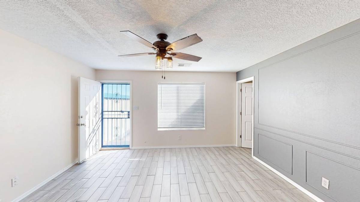 Apartment for rent at 5800 Central Ave SW #14, Albuquerque, NM 87105