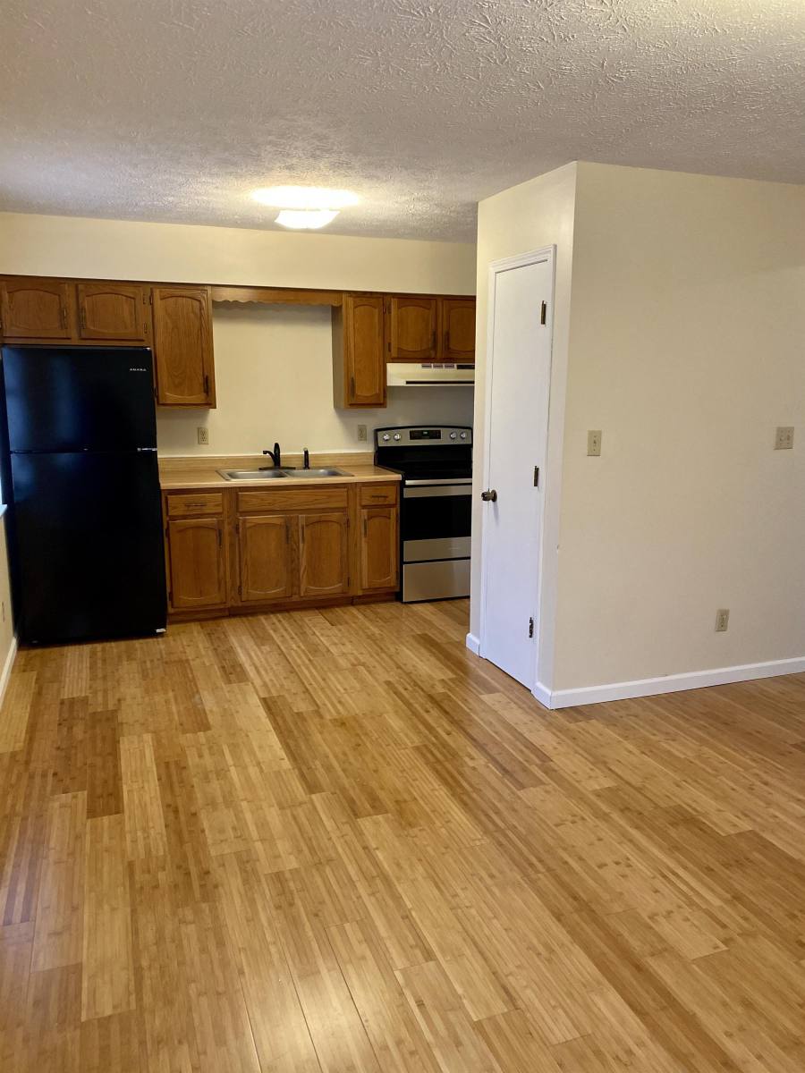 Apartment for rent at 1908 Buffington #8, Huntington, WV 25701