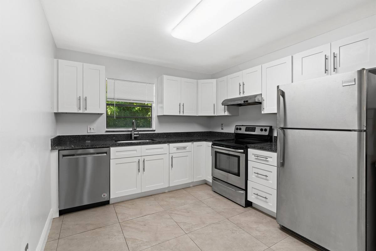 Apartment for rent at 1515 N Federal Highway 6, Lake Worth Beach, FL 33460