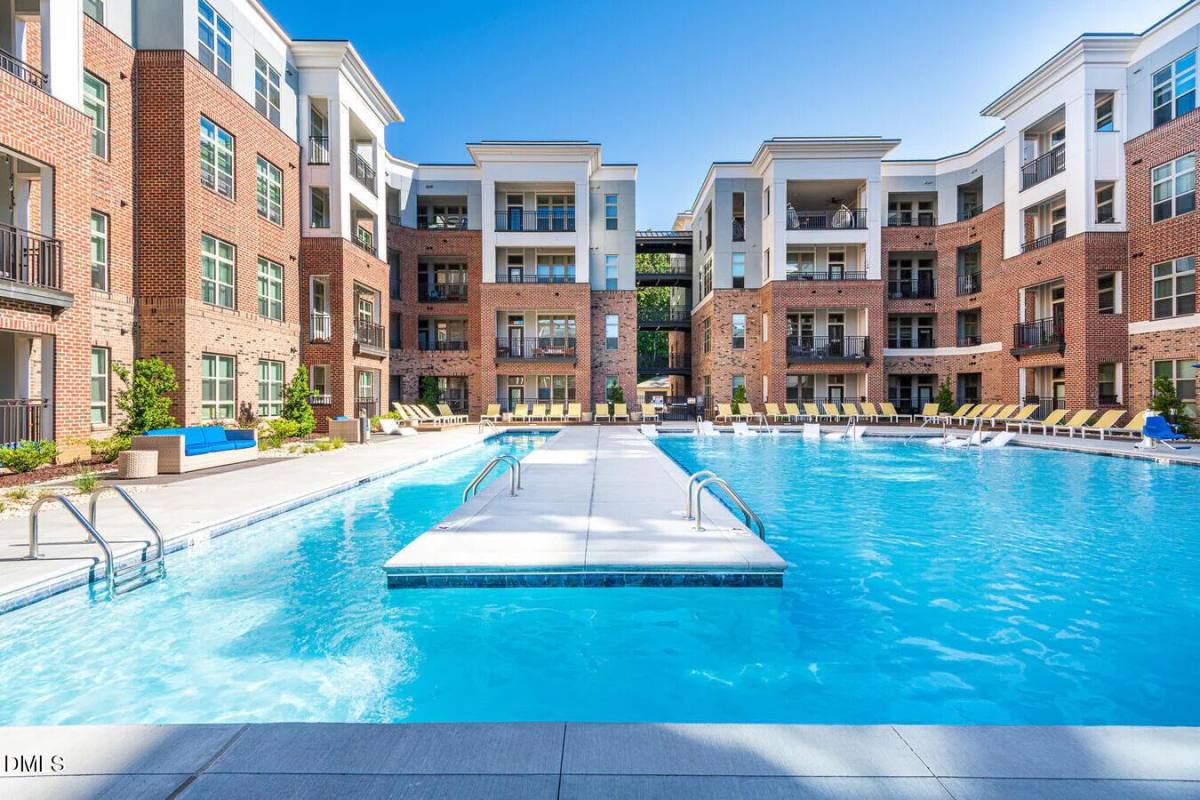 Apartment for rent at 600 Carraway Crossing #PENTHOUSE, Chapel Hill, NC 27516