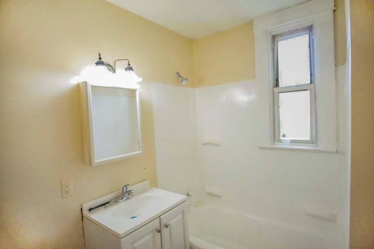 Apartment for rent at Brookwood, 5200 Ballman Ave, Brooklyn, MD 21225