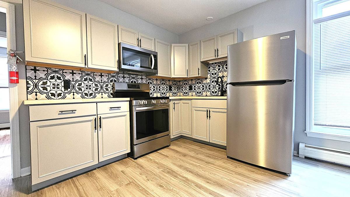 Apartment for rent at 158 Main St, Winooski, VT 05404