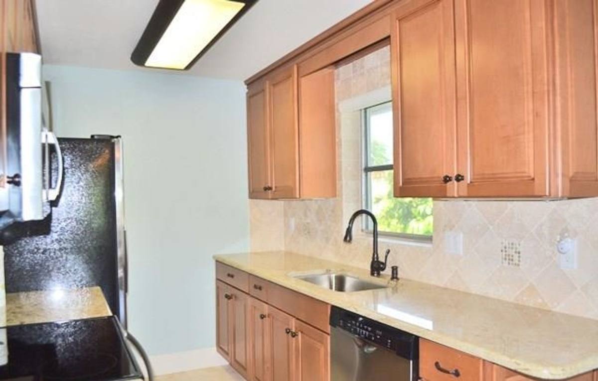 Condo for rent at 1065 Gulf Shore Blvd N, Naples, FL 34102