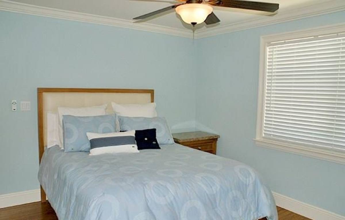 Condo for rent at 1065 Gulf Shore Blvd N, Naples, FL 34102