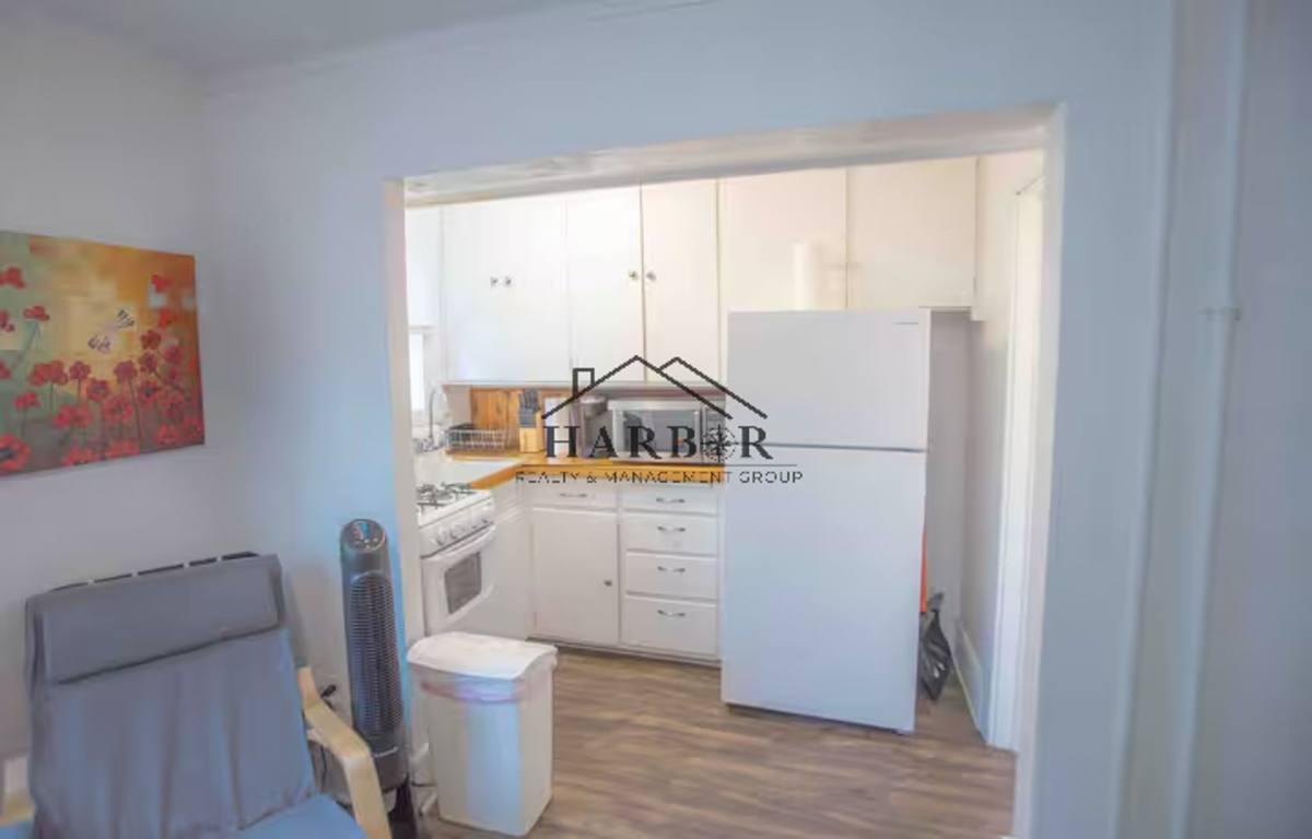 Apartment for rent at 212 7th St NW #3, Rochester, MN 55901